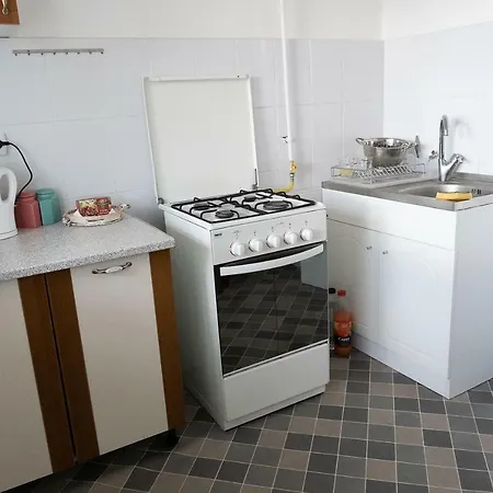 Apartment Nouveau